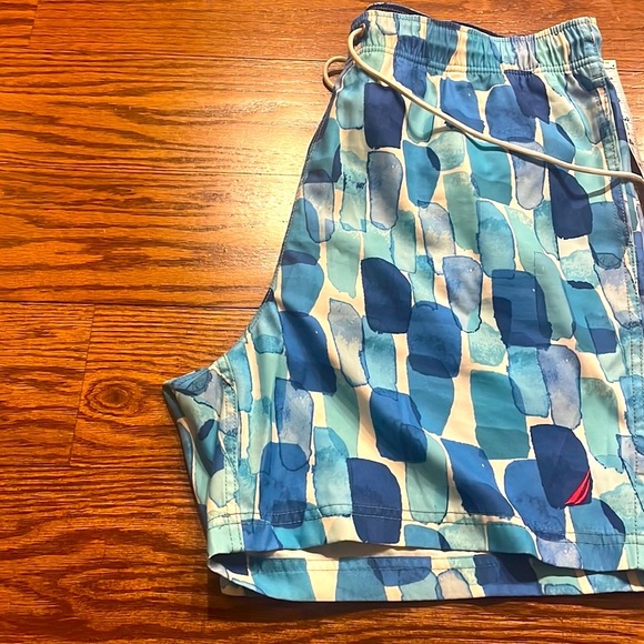 NAUTICA mens swimwear trunks water colors blue 3 functional pockets : netting Lg - Picture 3 of 12